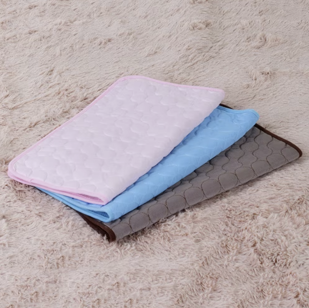 Cooling gel pet mat for summer heat relief and joint pain support