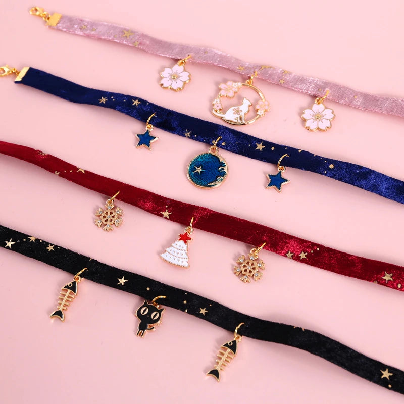 Velvet adjustable pet collar with bronzing star design for cats and small dogs