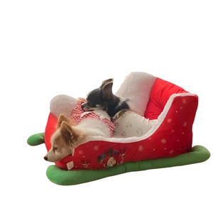 Christmas Sleigh Cat and Dog House – Cozy Holiday Bed for Cats and Small Dogs