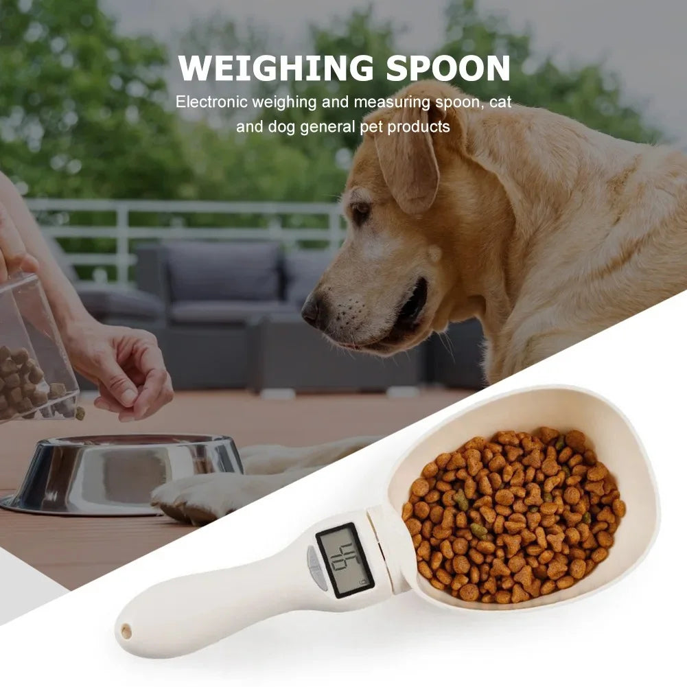 Digital pet food scoop with scale for accurate dog and cat feeding