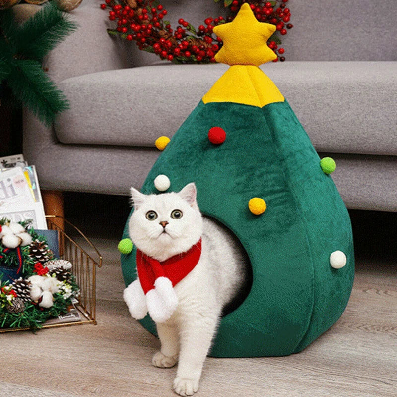 Festive Christmas tree-shaped semi-enclosed cat bed for cozy winter lounging