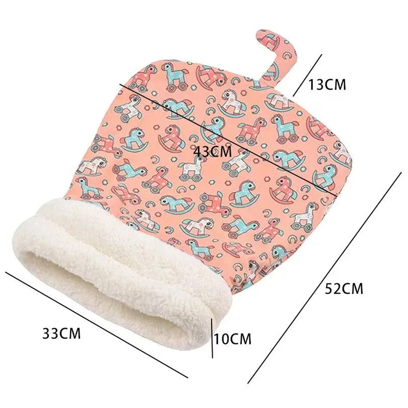 Cat sleeping bag shown with dimensions: 43CM width, 52CM height, and plush interior design for warmth.