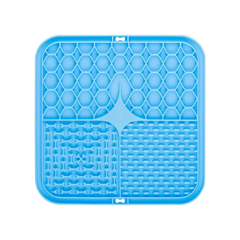 Silicone licking mat for dogs and cats with strong suction cups
