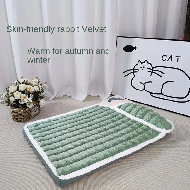 Thick plush pet bed mat for dogs and cats with washable cover for winter comfort