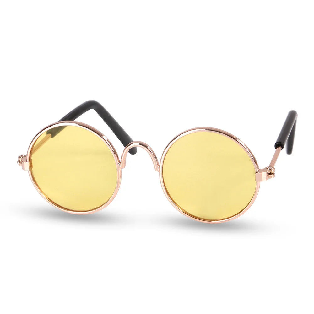 Vintage round sunglasses for cats and small dogs with reflective lenses