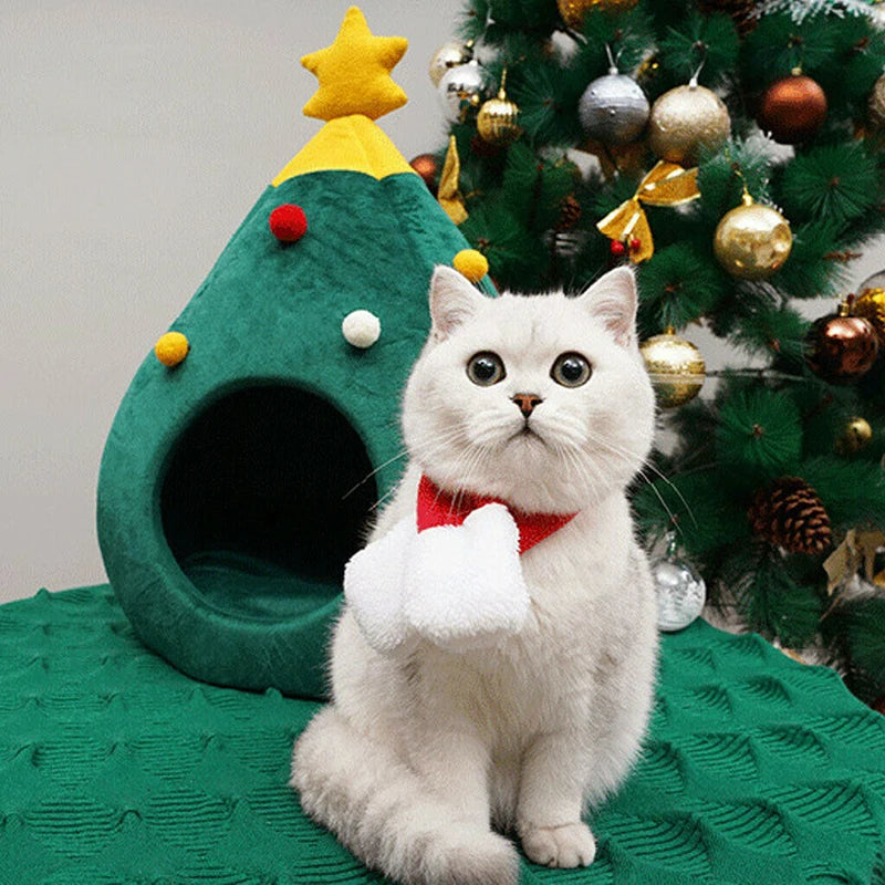 Festive Christmas tree-shaped semi-enclosed cat bed for cozy winter lounging