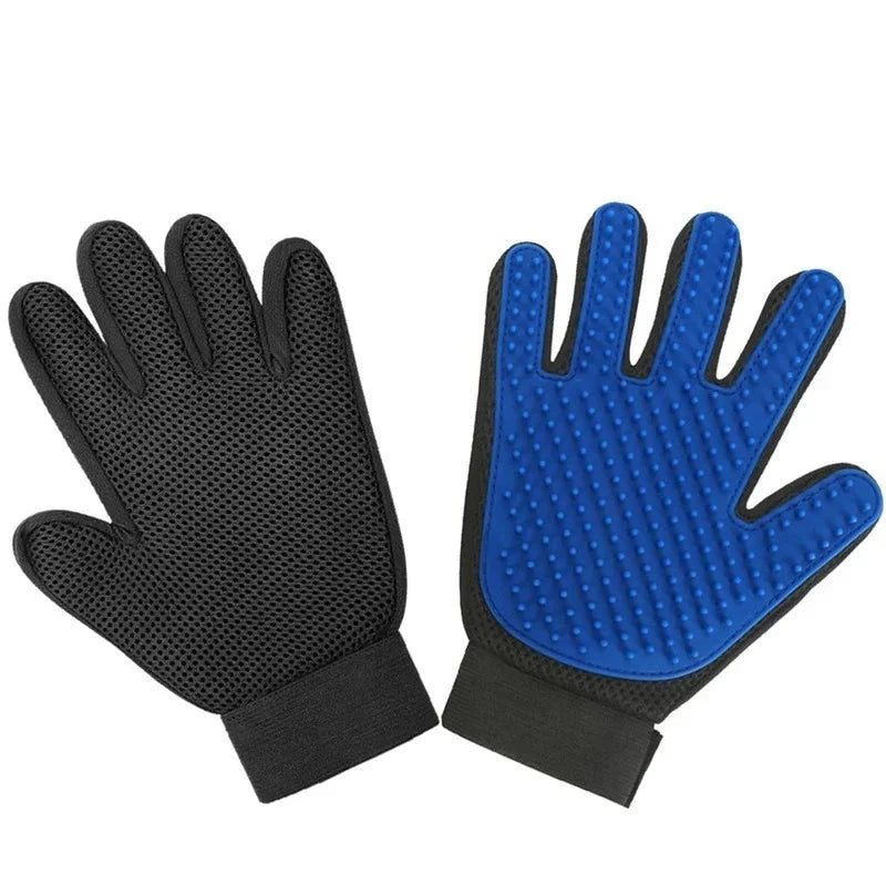 Pet grooming massage glove with soft silicone tips for cats and dogs