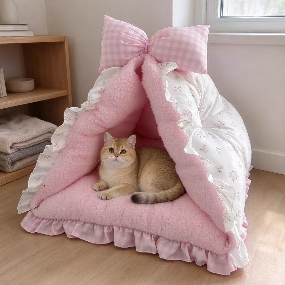 Puff & Purr™ Parisian Dream Lace Cat Teepee
